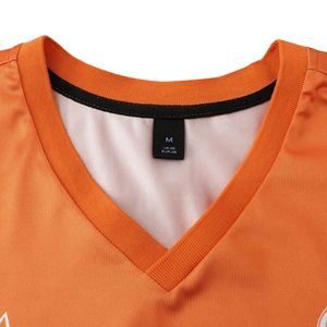 เสื้อฟุตบอลอเมริกันสไตล์เรโทรแบบสั่งทำพิเศษ ผ้าโพลีเอสเตอร์ 100% พิมพ์ลายแบบซับลิเมชั่น เสื้อกีฬาทีมชาย คอวี แห้งเร็ว - Product Image 3