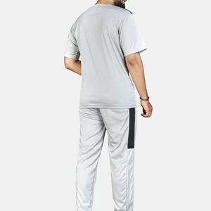 Ensemble de survêtement pour homme de qualité supérieure, t-shirt et pantalon, vêtements de sport légers, tenue d'entraînement estivale pour la salle de sport, vêtements décontractés élégants - Product Image 2