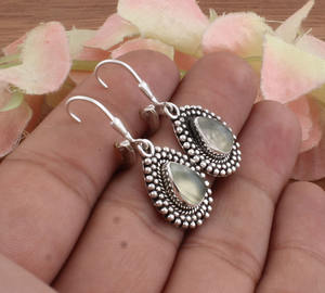 Boucles d'oreilles pendantes géométriques en argent sterling et turquoise naturelle, pierre de naissance de juin, bijoux de luxe pour femmes, vente en gros - Product Image 3