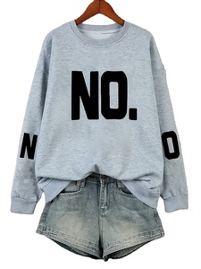 เสื้อฮู้ดผ้าคอตตอนสำหรับผู้ชายเสื้อฮู้ดแบบสวมหัวโอเวอร์ไซส์ทำจากผ้าฝ้าย100% ออกแบบโลโก้ได้ตามต้องการ - Product Image 3