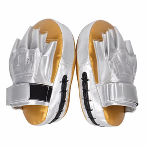 Guantes de Boxeo Plateados de PU con Interior Dorado, Duraderos, para Entrenamiento de MMA, Karate, Kickboxing y Sparring - Product Image 3