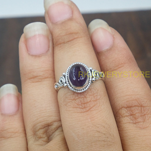 Bague en améthyste violette, bague en pierre précieuse, bague en pierre violette, bague en argent 925, bague minimaliste pour femmes - Product Image 4