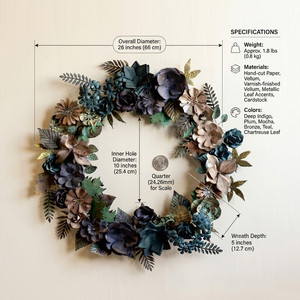 Impresionante corona floral metálica con flores azules profundos, suculentas y hojas de bronce, un hermoso adorno para espacios elegantes - Product Image 2