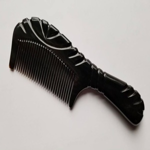 Peigne en corne de buffle - Product Image 1