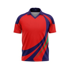 เสื้อฟุตบอลชายคุณภาพสูง ชุดฟุตบอลระบายอากาศได้ดี พิมพ์ลายแบบซับลิเมชั่น โพลีเอสเตอร์ 100% สีและโลโก้ปรับแต่งได้ คอวี - Product Image 4