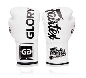ถุงมือชกมวย FAIRTEX สีขาว น้ำหนักเบา ระบายอากาศได้ดี ปรับขนาดได้ แบบติดตีนตุ๊กแก สำหรับฝึกซ้อม สำหรับผู้ใหญ่ - Product Image 3