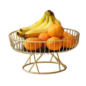 Corbeille à fruits décorative en fer avec détails artistiques pour un présentoir de comptoir élégant disponible à un prix abordable - Product Image 1