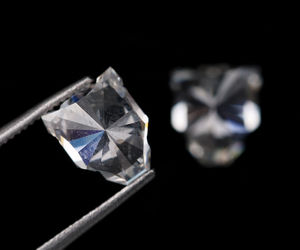 OM GEMS Diamante de laboratorio HPHT CVD de 2.10 ct con corte único en forma de guepardo, corte facial de animal, E,F VVS-VS, para colgante - Product Image 3