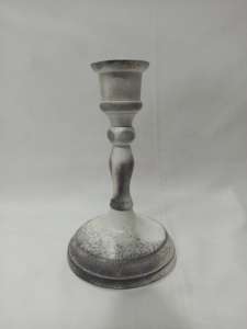 Candelabro de Metal con Acabado Clásico Antiguo, Decoración Elegante para Mesa de Salón y Eventos a Precio de Mayoreo - Product Image 3