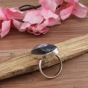 Bague Chevalière Femme en Argent Sterling 925 avec Onyx Noir Naturel Grand Format, Sertie en Bezel, Faite à la Main, Pierre Précieuse, Vente en Gros - Product Image 5