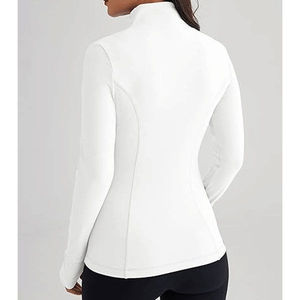 Veste de sport pour femme à demi-zip, manches longues, logo personnalisé, vente en gros, hauts courts de jogging et yoga, vêtements de fitness à capuche pour l'hiver - Product Image 4