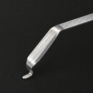 Écarteur de hanche antérieur personnalisé, largeur de lame 15,75 pouces, 30 mm, en acier inoxydable, instruments chirurgicaux orthopédiques pour remplacement de la hanche - Product Image 3