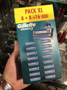 Gillette <strong>Mach</strong> <strong>3</strong> Men's <strong>Razor</strong> Blades, 12 Blade Refills for sale at wholesale price - Product Image 3