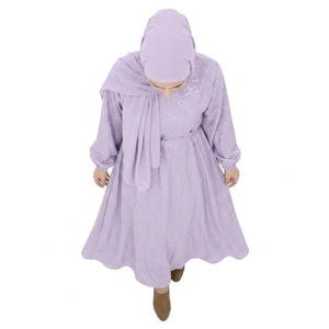 ชุดเดรสยาวมุสลิมขายส่ง พร้อมเข็มขัดและฮิญาบ เสื้อผ้าอิสลาม - Product Image 2