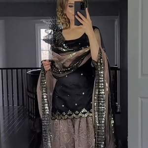 Elegante caftán marroquí de Arabia Saudita con Dhoti para mujeres en vestido de fiesta bordado de satén con cuentas mejor fabricación traje Dhoti - Product Image 1