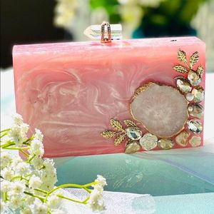 Sac à main en résine de soirée pour femmes, accessoires de mode en cristal - Product Image 1