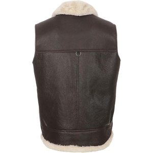 Gilet de moto en cuir authentique conçu pour les hommes qui privilégient une coupe traditionnelle avec durabilité et un style minimaliste épuré - Product Image 6