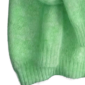 Suéter de punto de mohair verde claro para mujer, cuello redondo, manga larga, informal, suave, cálido, holgado, con puños y bajo acanalados, liso, para invierno - Product Image 6