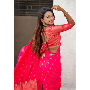 Sari en soie douce rose Elite Weaves, tissé double Zari, avec bordure Nandi, robes de soirée élégantes - Product Image 2