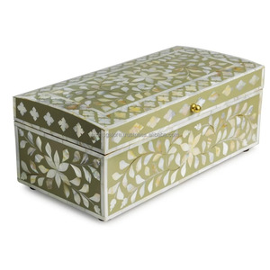 Boîte à bijoux en résine écologique élégante et spacieuse avec incrustations et motif ange, idéale pour l'emballage de logos personnalisés - Product Image 6