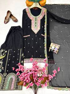 Top de seda Chinon con hermoso bordado de hilo y zari, con pantalón Plazzo y dupatta, completamente cosido y listo para usar. - Product Image 6