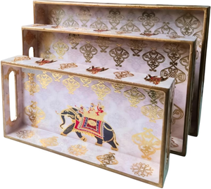 Ensemble de 3 plateaux de service en bois émaillés avec gravure d'éléphant royal, fabriqués par B H Brothers - Product Image 6