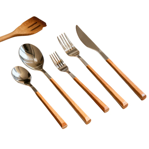 Juego de cubiertos de acero inoxidable de alta calidad con mango de madera, juego de cubiertos plateados con acabado pulido espejo para el hogar, cocina, restaurante, vajilla. - Product Image 2