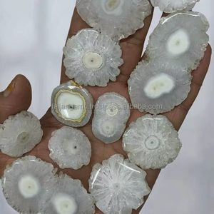 Cabochons de quartz solaire 100% naturels de qualité supérieure, formes et tailles variées, pierres de guérison pour la fabrication de bijoux DIY, vente en gros directe usine - Product Image 5