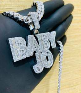 Colgante de Corona con Letra BABY JO para Niños, Clásico, con Diamante de Corte Redondo, Chapado en Plata de Ley 925 y Plata de 14K - Product Image 2