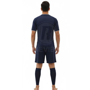 Vente directe d'usine, uniforme de football respirant fabriqué au Pakistan pour hommes, 100% polyester - Product Image 2