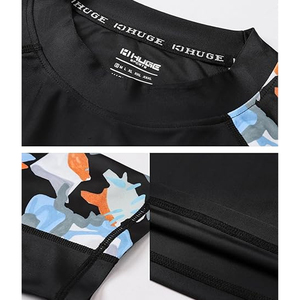 T-shirt de compression à manches courtes pour homme de haute qualité, design personnalisé par sublimation, rashguard pour adultes - Product Image 5