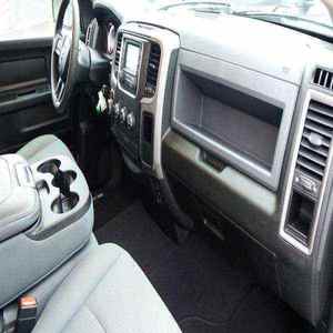 Camioneta Premium Deluxe DODGE RAM 1500 Classic 2026 de Doble Cabina - Product Image 6