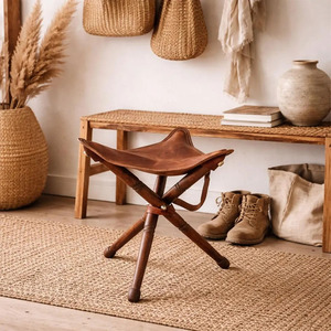 Wholesale handmade leather hunting <b>stool</b> <b>portable</b> camping <b>stool</b> OEM supplier custom logo export quality in wholesale price - Product Image 1