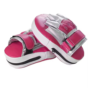 นวมซ้อมมวย ราคาโรงงาน นวมซ้อมคิกบ็อกซิ่ง หนังแท้คุณภาพสูง นวมซ้อมแบบคลาสสิก สำหรับยิม - Product Image 2