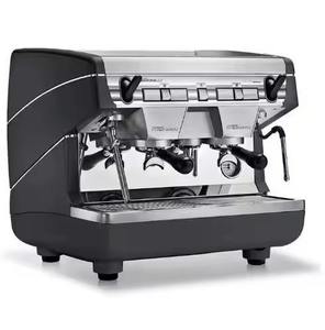 Máquina de Espresso Comercial MERIT Nuova-Simonelli Aurelia II de 3 Grupos T3 de Grado Industrial - Product Image 3