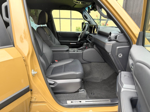 Nuevo Prado 2025 2.8D-4D 4WD 205Hp Diésel Transmisión Automática 4 Cilindros 5 Plazas SUV/Vehículo Todoterreno - Product Image 6