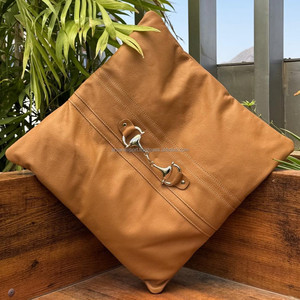 Coussin de chaise carré en cuir véritable doux décoratif pour la maison Vintage avec ton argent Horse Bit Hardware Coussin Pad Dining Banquette - Product Image 4