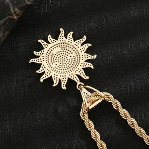 Colgante de Girasol Personalizado, Simple y Exquisito, Chapado en Oro de 14K, Estilo Hip Hop, Joyería para Mujer, Regalo para Mamá, Moda 2024 - Product Image 3