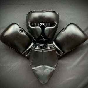 Conjunto de Sparring Personalizado, Guantes de Boxeo Profesionales de Cuero Vacuno, Alta Calidad a Bajo Precio - Product Image 4