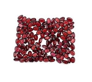 Pierre précieuse naturelle grenat du Mozambique, taille ovale rouge facettée, plusieurs tailles disponibles pour la fabrication de bijoux - Product Image 5