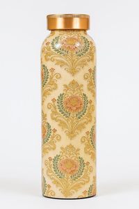 Bouteille en cuivre artisanale de 900 ml avec motifs floraux élégants, couvercle anti-fuite pour l'eau potable, le bien-être, le yoga, le bureau - Product Image 2