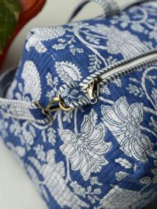 Bolsa de Viaje Acolchada Estilo Boho Vintage, Personalizada, de Algodón Estampado de Calidad, para Uso Diario, con Logotipo Personalizado - Product Image 3