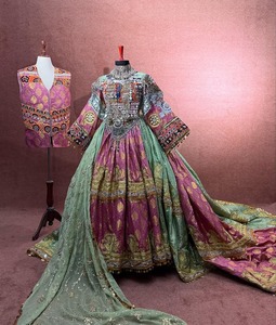 Green And Pink Embroidered Lehenga Choli Floor Length Long Sleeve High Neck Ethnic <b>Dress</b> Women India Pakistan Wedding Silk - Product Image 1