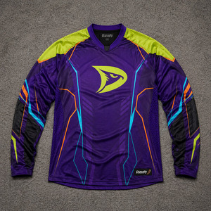 Maillots de paintball personnalisés vert lime, maillots d'équipe personnalisés avec logo en caoutchouc, vêtements d'équipe pour tournois, prix abordable. - Product Image 1
