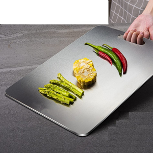 Tabla de cortar de acero inoxidable superventas con asa, multifunción para cocina, apta para lavavajillas - Product Image 3