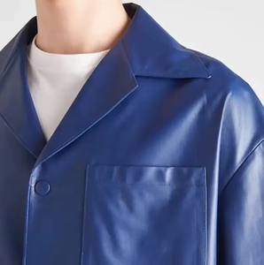 Chemises pour hommes de style moderne, surdimensionnées, en cuir, streetwear, décontractées, nouveau design, en peau d'agneau douce, respirante, tissée, sur mesure - Product Image 5