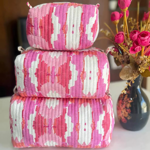 Ensemble de 3 pièces : Trousse de toilette, sac de voyage, pochette à maquillage, trousse de toilette matelassée, trousse de rasage, trousse de toilette de vanité en coton indien à imprimé floral - Product Image 1