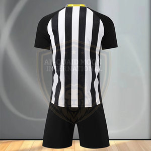 Vente directe d'usine : uniforme de football fabriqué au Pakistan, vêtements de football pour jeunes, uniforme de football - Product Image 3
