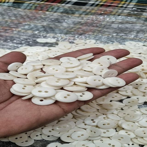 Eco-Friendly Natural Buffalo Horn and Bone <b>Toggle</b> <b>Button</b> Handmade for Winter Coat Repairs and Customization - Product Image 5