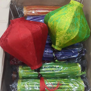 Lanterne en bambou de Hoi An, lanterne en soie, lanterne artisanale vietnamienne, abat-jour suspendu pour décoration intérieure et extérieure, maison, festival. - Product Image 1